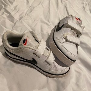 New without tags Nike Capri 3 kids size 10C
